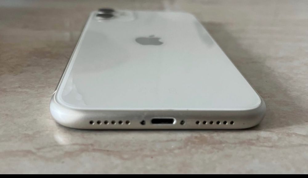 Iphone 11 alb 64 Gb