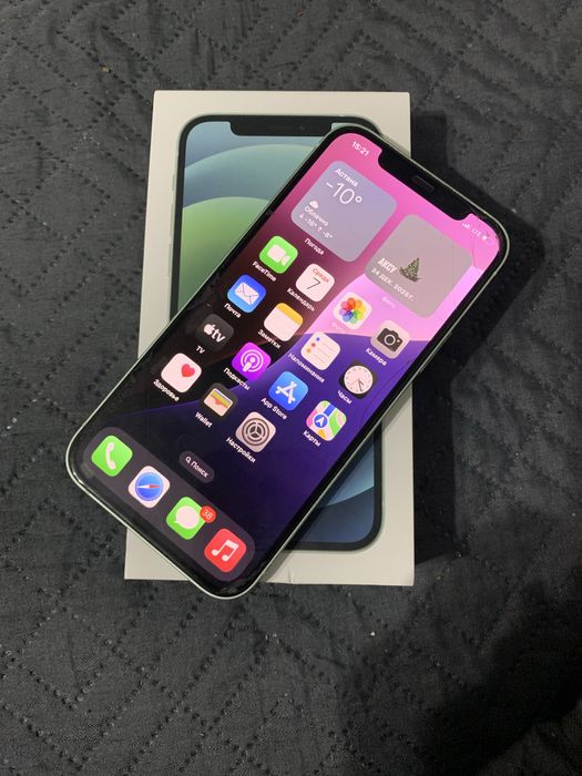 iPhone 12 с гарантией