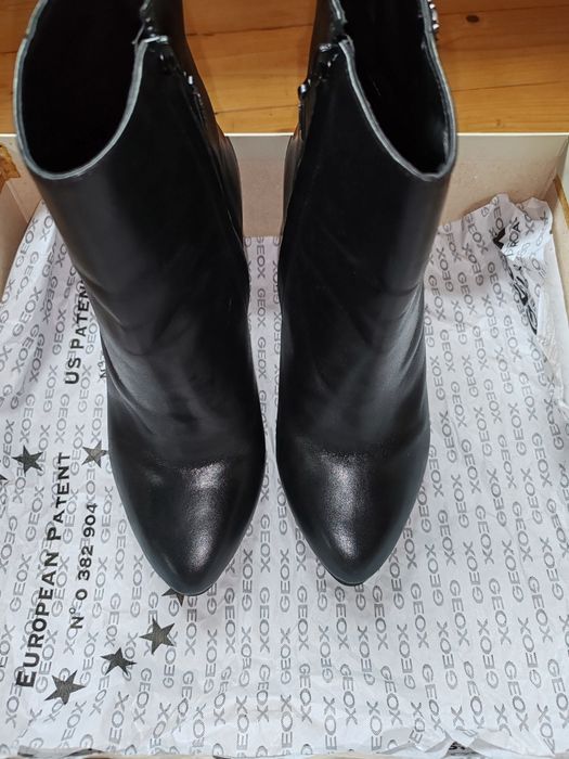 Чисто нови боти Geox естествена кожа