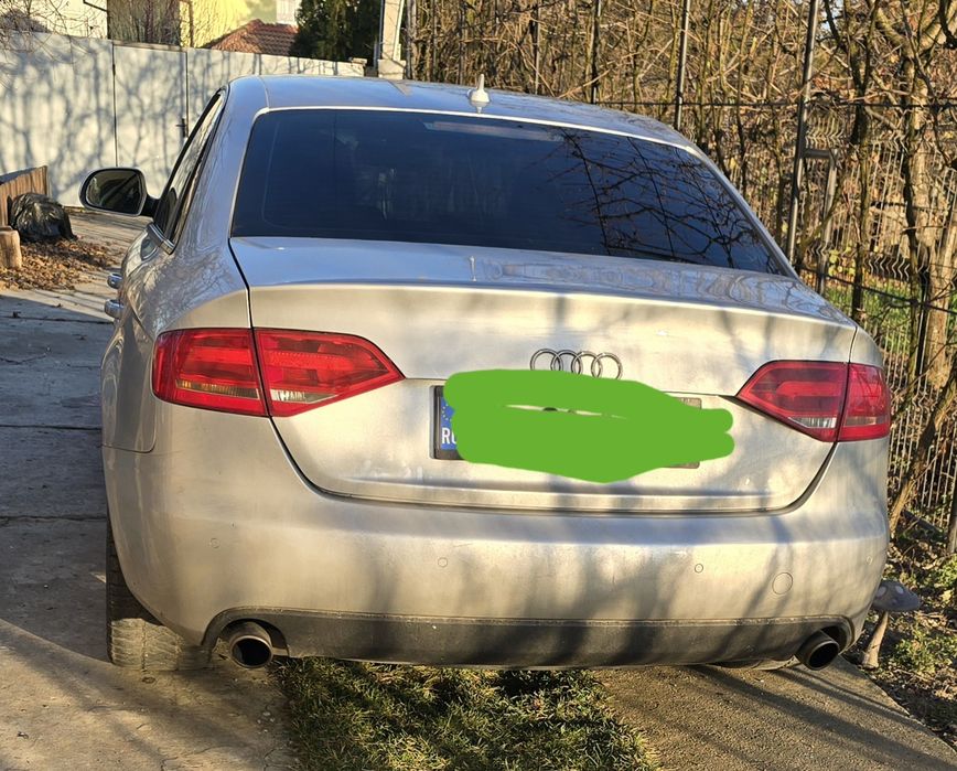 Dezmembrez audi a4 b8