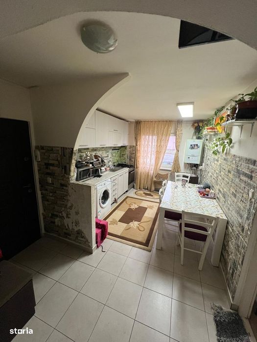 Apartament 3 camere | Zona Micro 16 | Parter Inalt | Decomandat