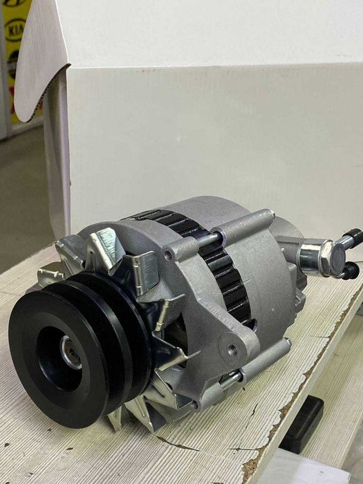 Генератор новый на Toyota 1GR