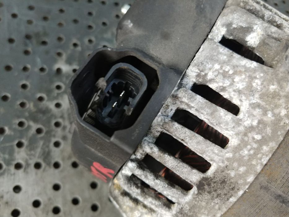 alternator 1.7cdti a17dtr opel astra j  13500186
