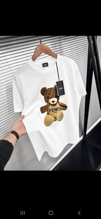 Tricouri de bărbați