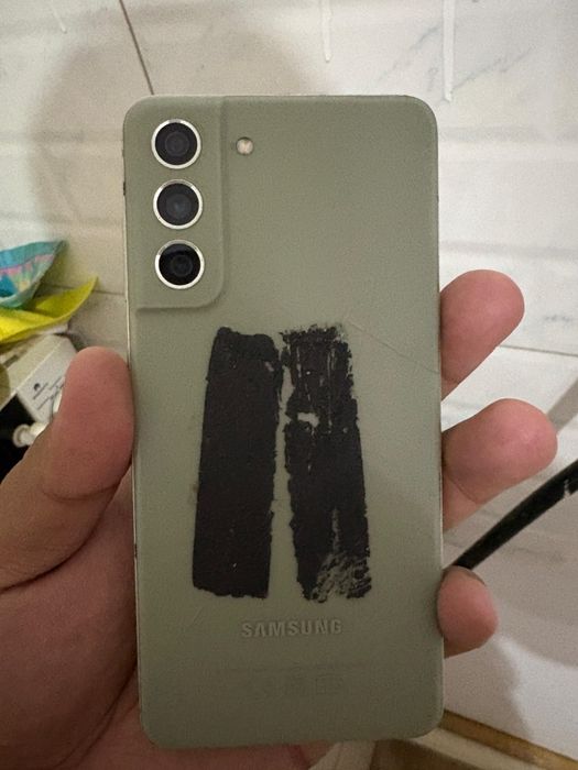 Самсунг с21фе обмен айфон болса