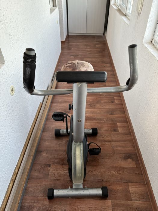 Продам Велотренажер