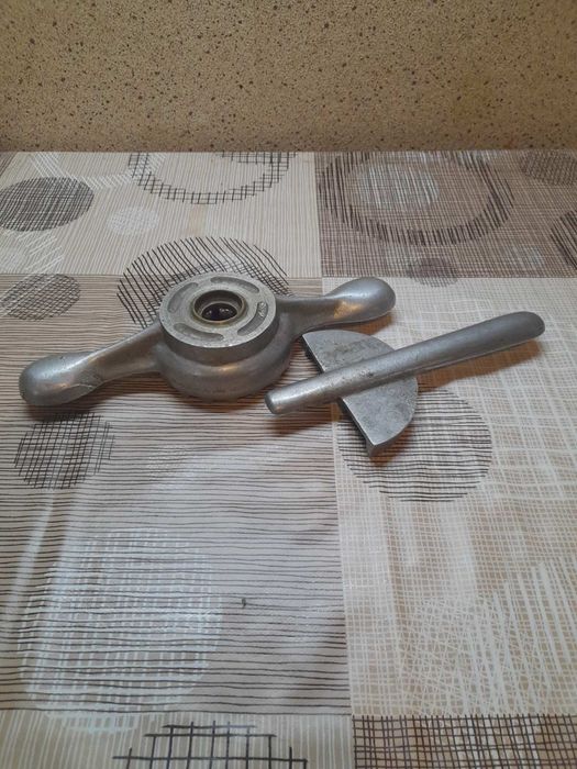 отварачка и затворника за буркани