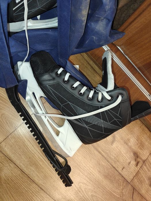 Продам коньки мужские ледорубы