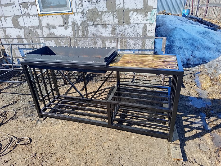 Продам мангал жаровня 1м