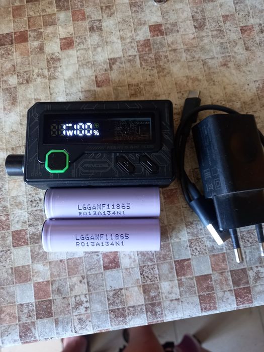 Батарейки и зарядка