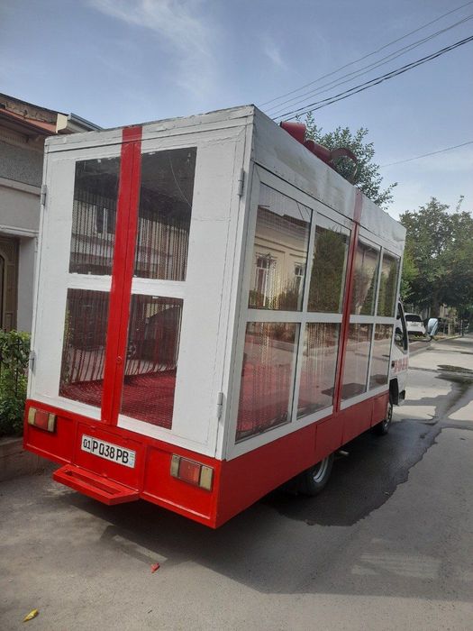 Ту́й маросимлари хизмати автомобилиСотилади