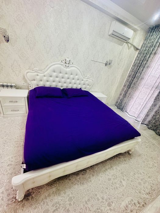 Кровать двухместная