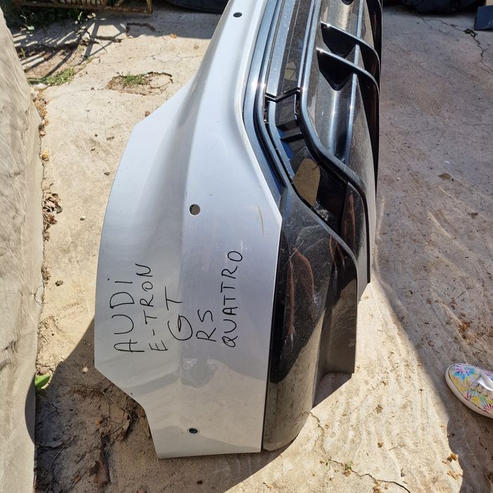 Audi E-tron GT RS Quattro задна броня