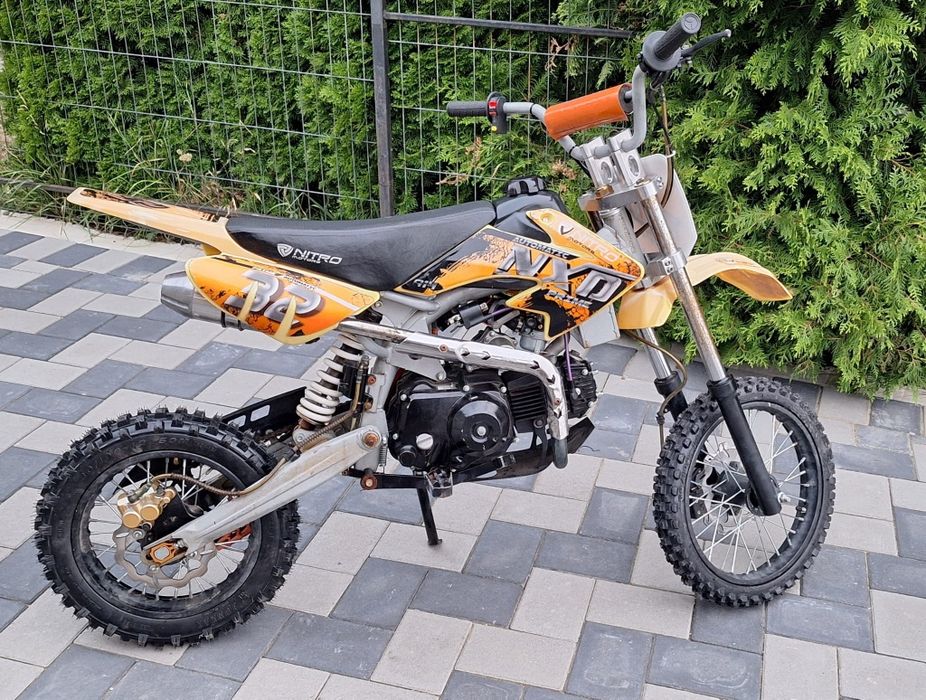 Vând cross 125 automat