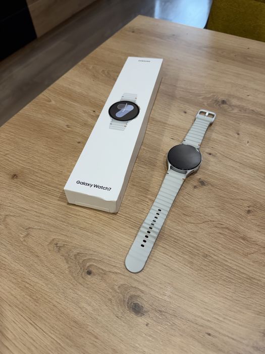 Samsung watch 7 44mm