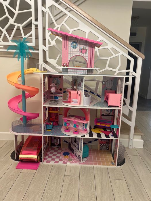 Căsuță păpuși LOL