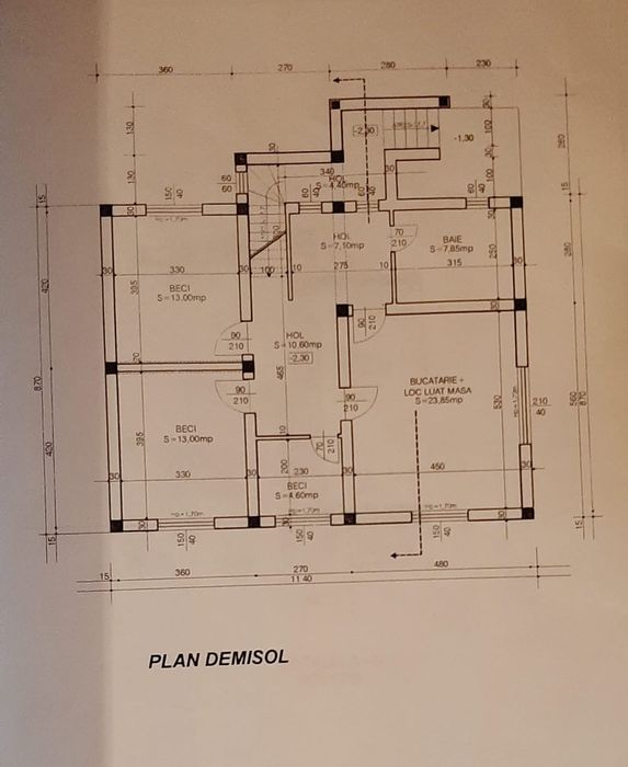Casa 4 dormitoare și 2 livinguri