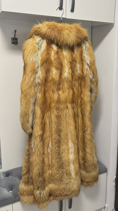 Vând blană naturală