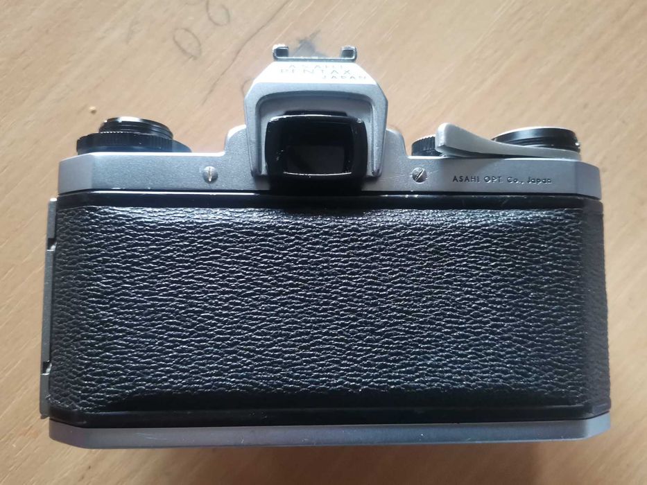 Asahi Pentax montura M42 - aparat foto cu film