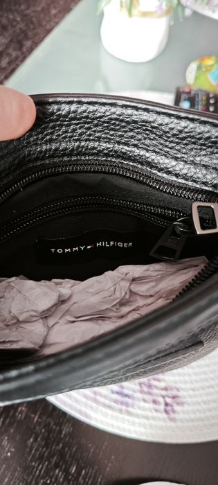 Оригинална мъжка чанта TOMMY HILFIGER