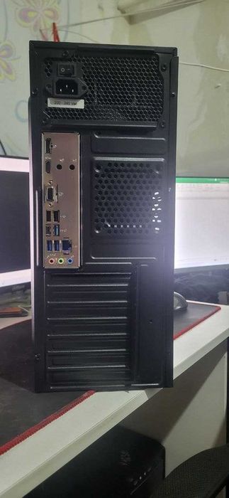 Intel Core i5-14600K / 32 ГБ DDR5. Основа для сервера 1С
