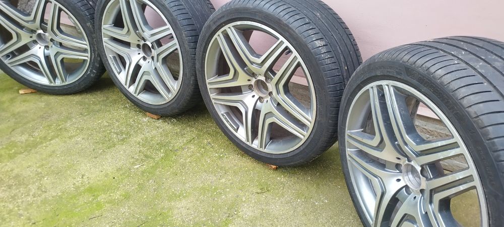 оригинал  21'  AMG  с  гуми