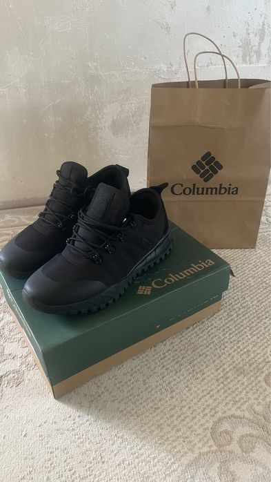 Кроссовка колумбиа 41-42 разм