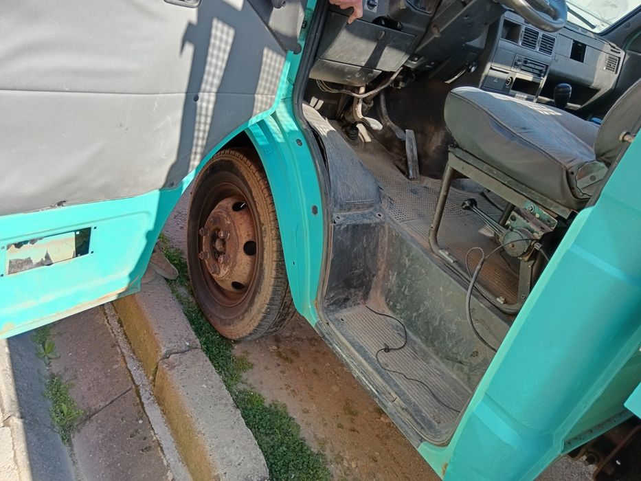 Iveco Daily 35C8 2.5Diesel Basculă 3Părți 3.5T Schimb ATV Înmatriculat