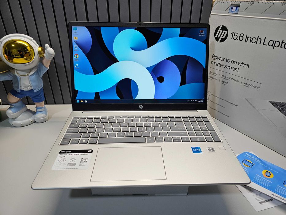 ПРОДАМ HP Laptop 15 2026 Ноутбук Core™ i3-N305/8GB/256SSD/15.6"iPSFHD.