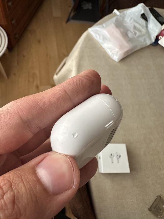 Apple Airpods 4