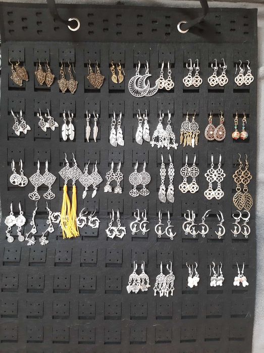 Обеци ръчна изработка.