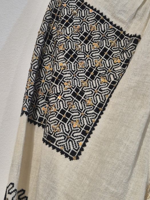 Costum popular vechi 100 de ani