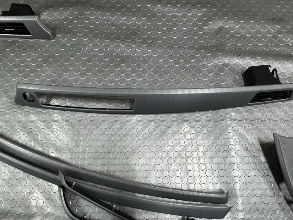 Лайсни за БМВ е90 е91 м-пакет cube