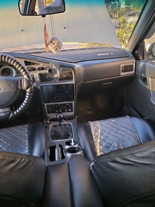 Нексия 2 сатылады.