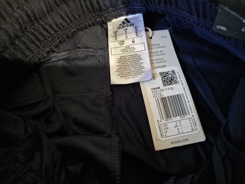 Adidas Долнище анцуг Essentials Тъмносин Regular Fit