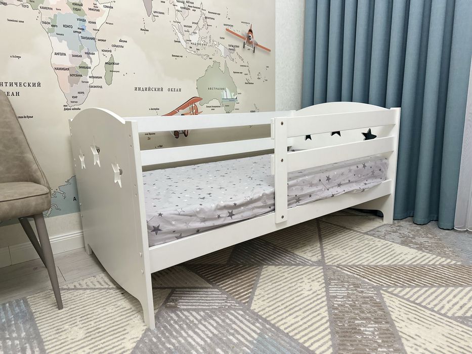 Срочно продам кровать детский