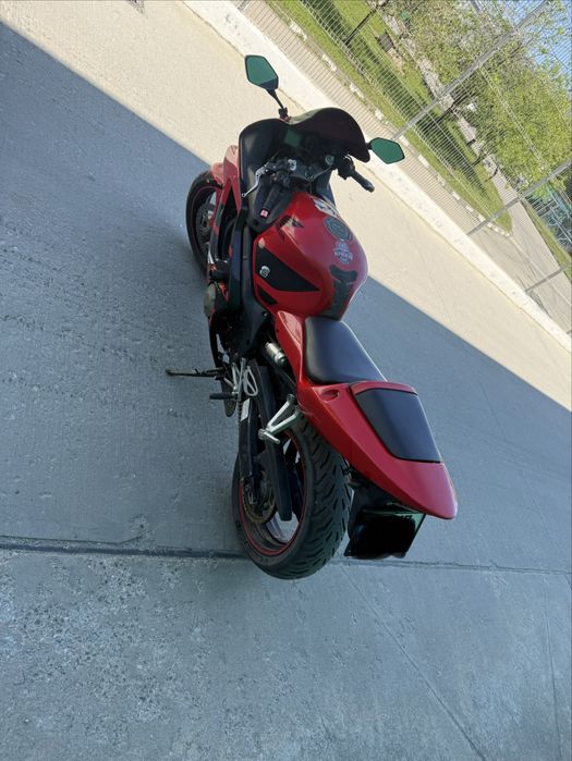 Vand Honda CBR 600 F4I
