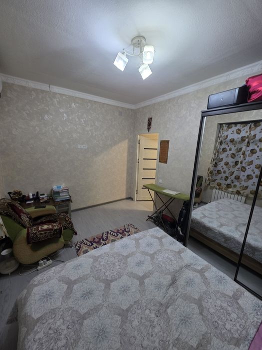 Қибрай тумани Тинчлик маҳалласи  2 хонали уй.