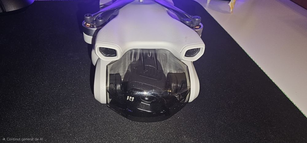 Vând DJI Mini 3 Fly More Combo – ca nou, cu toate accesoriile