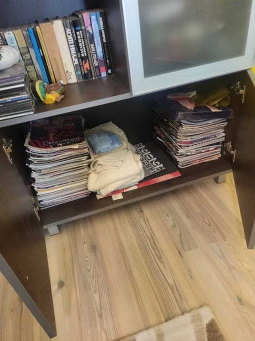 Модулна холна секция и витрина (венге и сребристо) – Отлично състояние