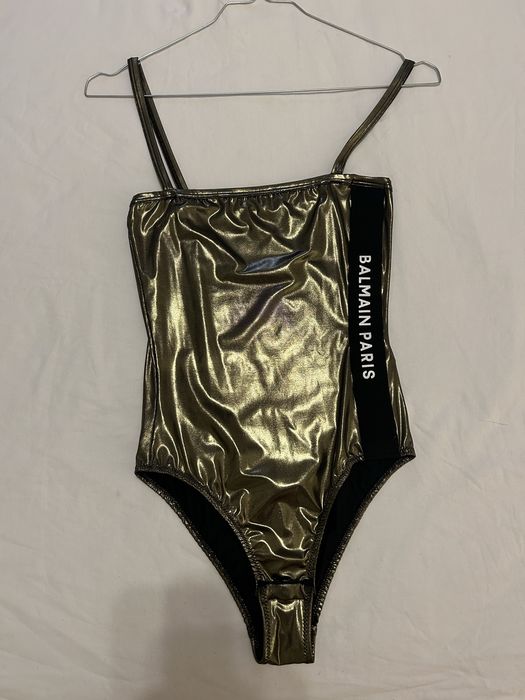 Боди Balmain. Не е носено.  Перфектно състояние, като ново