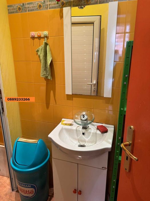 Давам под наем магазин в Зона Б-19