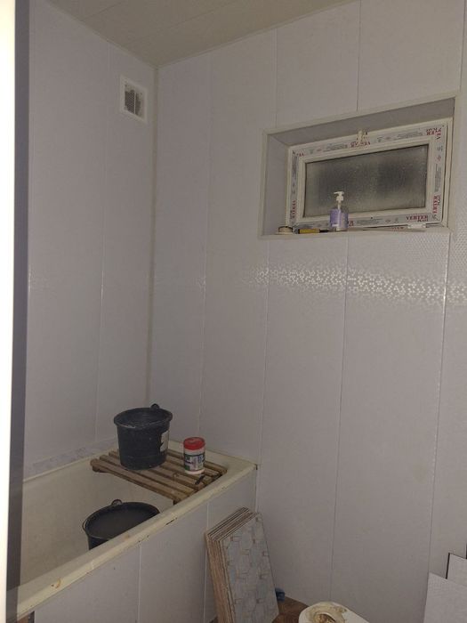 Срочно продаётся 2х комнатная квартира в 3 микрорайоне