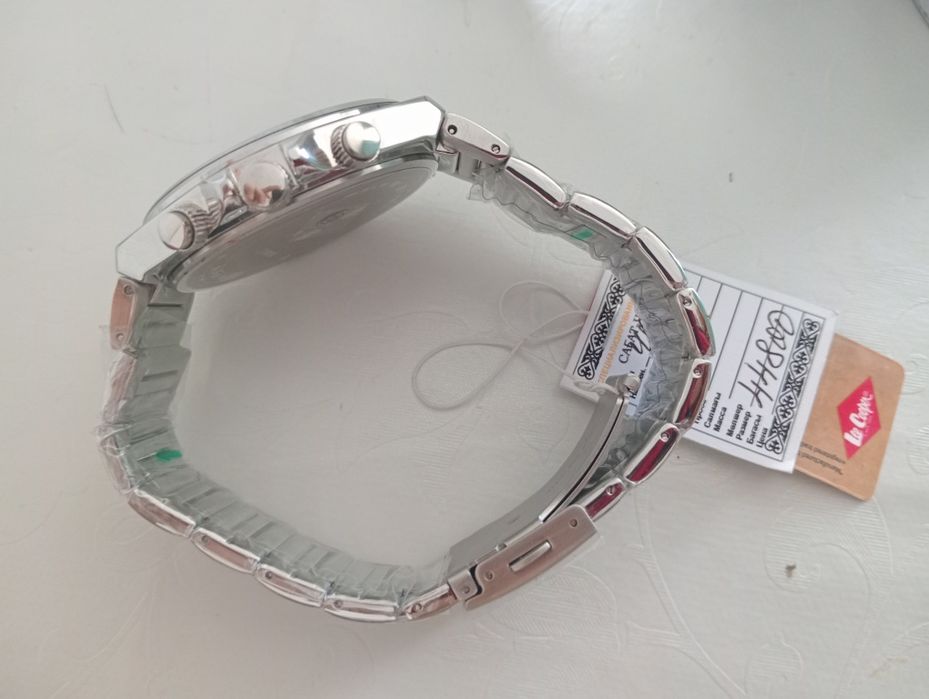 Продам часы Lee Cooper оригинал новый