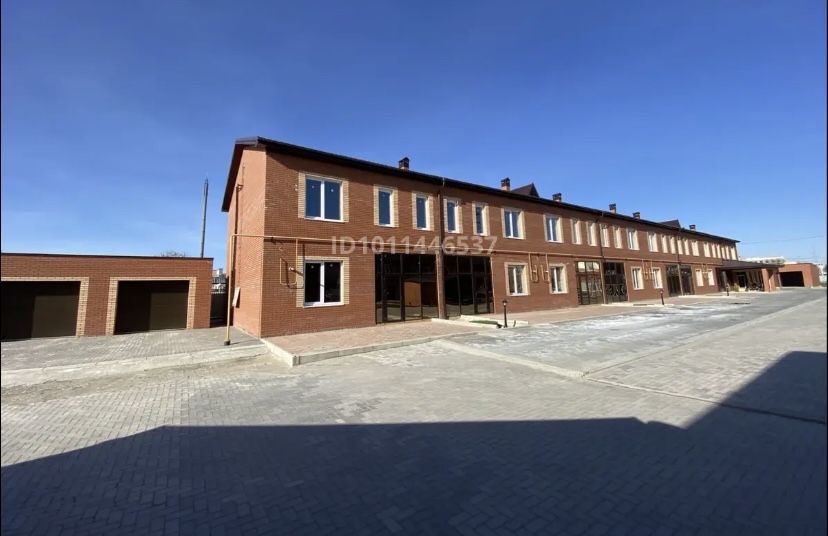 Продам танхаус в центре города