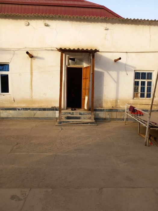 Жондор маркизий кўчаларида 7 сотиҳ ўй Истиклол кўчаси