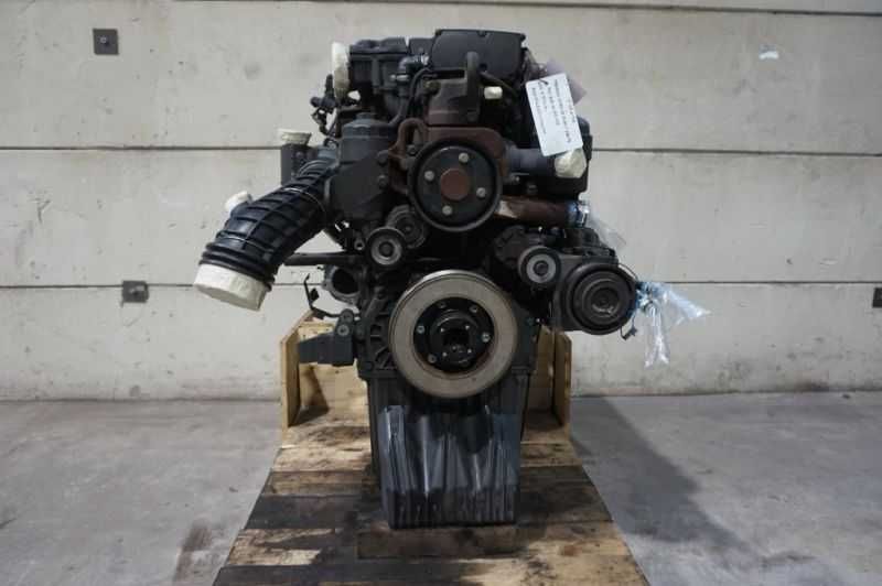 Motor complet Mercedes-Benz OM924LA - Piese de motor Mercedes-Benz