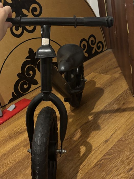 Беговел детскийи