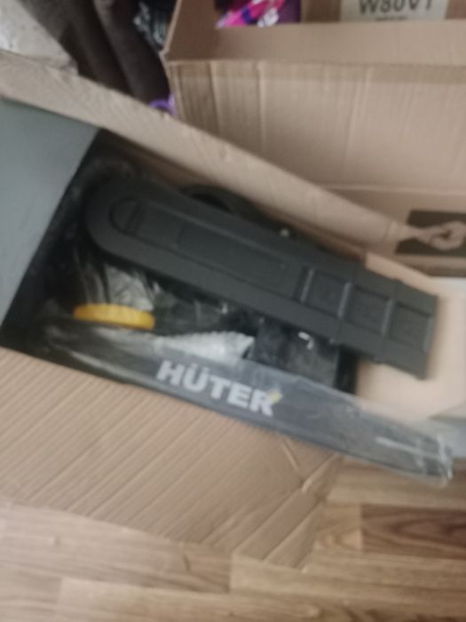 Продам бензапилу