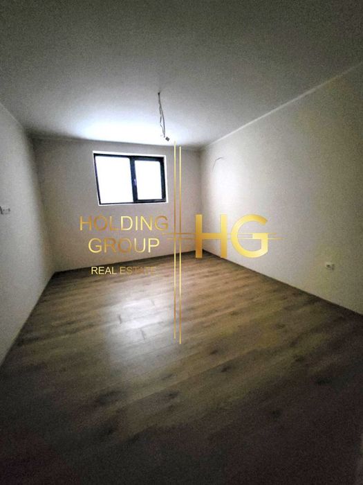 Продава се Тристаен апартамент в Варна, Цветен квартал - 92 кв.м за 1511 €/кв.м - Снимка #7